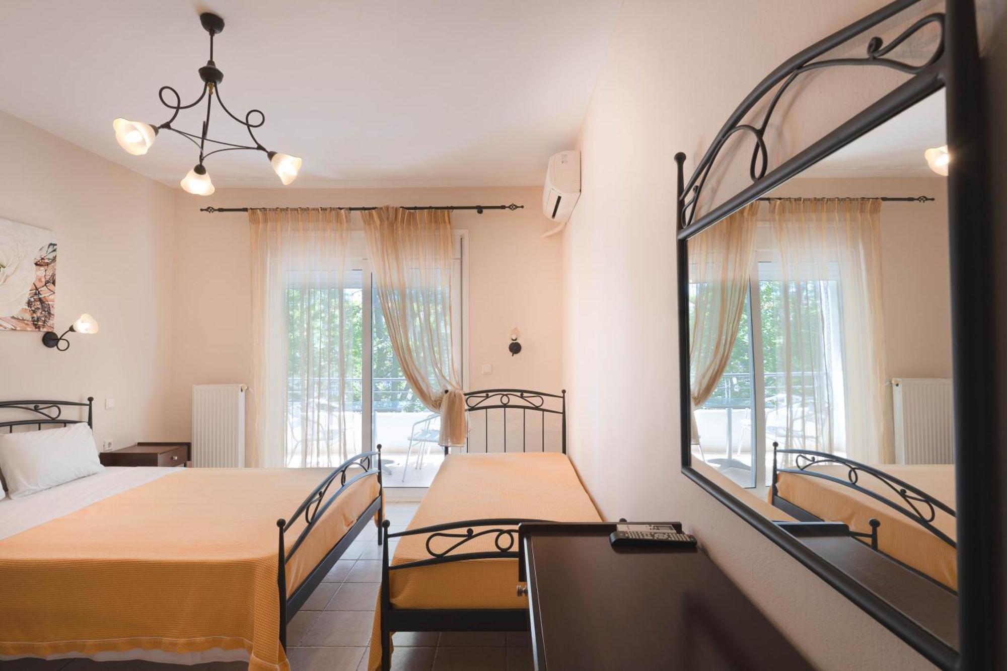 Kipos Resort Nea Peramos  Luaran gambar